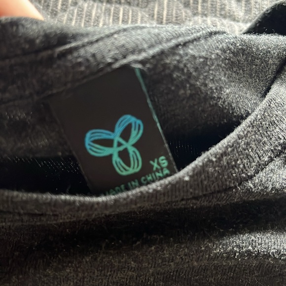 TNA long sleeve good condition - Picture 2 of 2